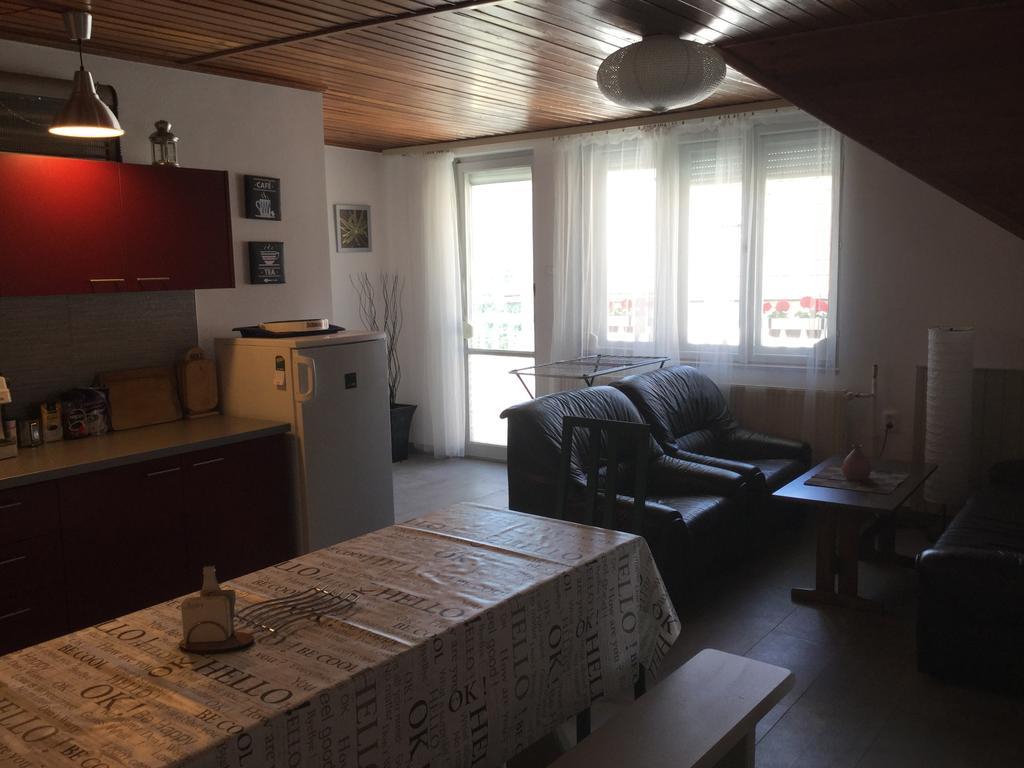 Avas Apartman Miskolc Eksteriør billede