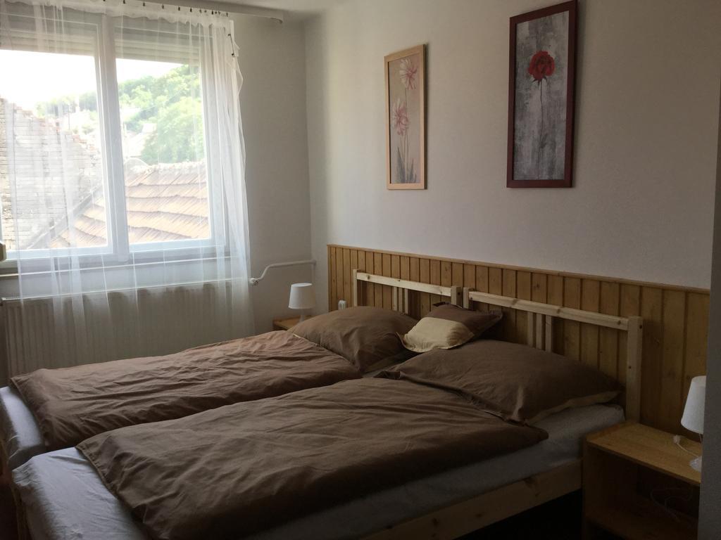 Avas Apartman Miskolc Eksteriør billede